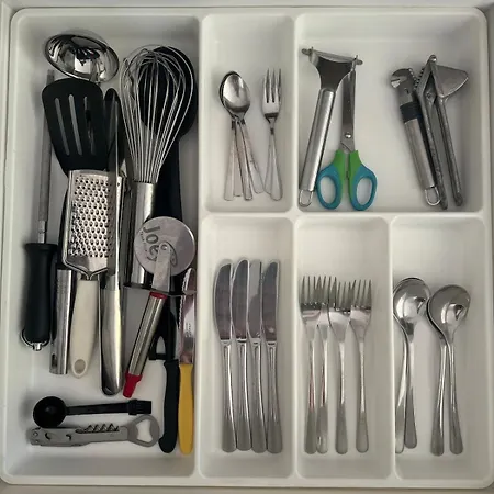 1-zimmer-apartment Mit Balkon Naehe Ice-bahnhof Kassel