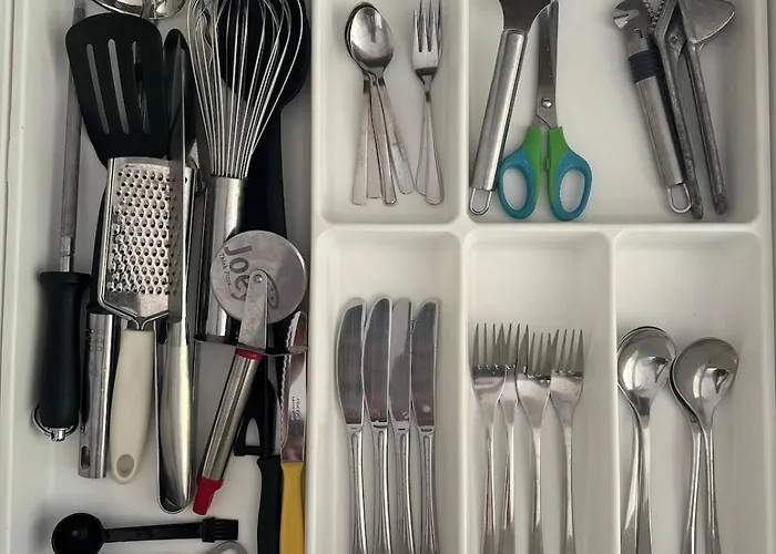 1-zimmer-apartment Mit Balkon Naehe Ice-bahnhof Kassel